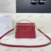 Designer-Nietentasche, lässige Tragetaschen, Luxus-Beutel, Damen-Handtasche, modische Tragetasche, Damen-Umhängetasche, schwarze Umhängetasche, Umhängetasche, Damen-Geldbörse, rote Handtaschen