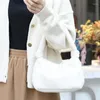 Totes Fashion Korean Autumn and Winter Plush Pure Color Mini Bag Handväska Leisure Red Arm Pit Women's Mervatile Foreign Style