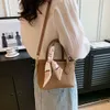 Boutique Usine En Gros À La Mode Litchi Modèle Minimaliste Sac À Main Nouveau Casual Une Épaule Diagonale Straddle Sac Sacs En Cuir Souple