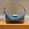 Frauen Denim Hobo Hills Pochette Clutch Bag Frankreich Marke Stickerei Leinwand Mini Designer Unterarm Handtasche Dame Rindsleder Leder Trim Shouder Taschen