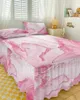 Jupe de lit à Texture fluide en marbre, couvre-lit élastique rose avec taies d'oreiller, housse de protection de matelas, ensemble de literie, drap