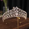 Tiaras vintage glod strass brud tiara mode gyllene diadem för kvinnliga gåvor bröllopsklänning hår smycken prinsessan krona tillbehör y240319