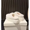Scarpe femminile Slifors Fashion Brand Sneakers Winter Women Warm Fur Plush Piattaforma piatta piatta per tela bianca Scarpe da donna Oxfords da donna Oxfords