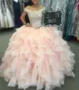 قبالة الكتف فساتين Quinceanera بالخرز ثوب الكرة الكريستال الحلو 16 فساتين الحزب الموشكش Tulle Prom Dresses Zipper Back Ruffle7270626