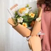 Dekorativa blommor färdig gradvis rosbunt handvävd bukett simulering odödlig blommor arrangemang semester presentdekoration