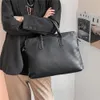 Maletín de cuero para hombres para documentos Bolso de cuero para computadora portátil Bolsos de hombro Maletines de cuero para hombres Totes Designes Bolsos para niños