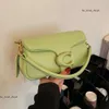 Womens C Designer Bag axel Tabby med körsbärspåsar Luxurys Handväska Tote Läder Baguette Präglad väska Square Crossbody Fashion Satchel Bag 988