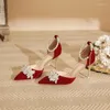 حذاء اللباس حجم 31-43 زفاف أحمر مدبب أخمص القدمين الكعبة الكعب نساء مضخات العروس مع اللؤلؤ
