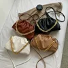 Petit sac à bandoulière en cuir PU pour femmes, fourre-tout, sacs à main simples tendance, pochette de fête, beaux sacs à main, 2024