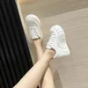 Casual Shoes 2024 College Style Sneakers All-Match White Platform Women Vulcanize Bekväma andningsbara