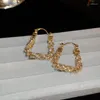 Kolczyki obręcze Elegancki geometryczny w kształcie litery U dla kobiet lekki luksusowy styl biżuterii