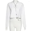 女性用Tシャツカジュアルカレッジスタイルの女性コットントップフォールカットアウトホールTシャツシックチェーンデコレーション2024白いゆるいストリートウェア