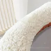 Toilet Seat Covers Thick And Soft Mat Fluffy Breathable Isolate Not Easy To Break Handle Design Comfortable Bathroom Accessories