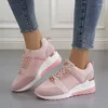 Casual Shoes Platform Women's Sport 2024 Fashion Lace Up Chunk Sneakers Bekväma lätta utomhuslöpning för kvinnor