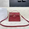 Designer-Nietentasche, lässige Tragetaschen, Luxus-Beutel, Damen-Handtasche, modische Tragetasche, Damen-Umhängetasche, schwarze Umhängetasche, Umhängetasche, Damen-Geldbörse, rote Handtaschen