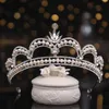 Tiaras barock lyxiga kristallblommor brud tiaras kronor ädla strass -tävling prom diadem brud pannband bröllop hår tillbehör y240319