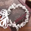 Diademi Trendy color argento fatti a mano perla cristallo fascia da sposa tiara copricapo da sposa gioielli per capelli da donna accessori per capelli da sposa Y240319