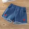 Shorts sommarflickor denim barn strand lösa byxor för barn tofs tonåring byxor rippade baby jeans 2 4 6 8 10 12 år