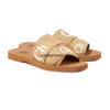 Sandales sandales de créateur pour femmes Mules diapositives plates beige clair beige blanc noir rose dentelle lettrage tissu pantoufles en toile chaussures d'été en plein air pour femmes