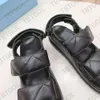 Designer feminino chinelos acolchoados nappa sandálias de couro verão luxo grosso praia slides 538