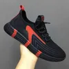 HBP الربيع غير العلامة التجارية والخريف الجديدة ذبابة نسج تنفس الأشكال أحذية Mens Mens Mesh Sneakers Cheapsale