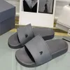 Mulheres moda chinelo designer sliders verão slides sandálias chinelos designer quente unisex piscina praia flip flops com