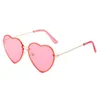 선글라스 심장 모양의 선글라스 금속 여성 브랜드 디자이너 패션 림리스 러브 선명한 바다 렌즈 태양 안경 Oculos UV400L2403