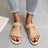 Sandaler sommar enkel fast färg elastisk rem öppen tå platt botten utanför halm linnen romerska skor plus storlek kvinnors