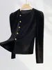 Camicette da donna Stile francese Velluto nero Top Cappotto Donna Primavera Maniche a sbuffo Colletto obliquo Camicie lunghe vintage Cardigan semplici ed eleganti