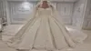 Dubai Arabic Style Ball Gown White Wedding Dresses Luxury Pärled Appliced ​​Sheer Long Hidees Bride Formal Church Wedding Downs WI2976195