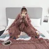 Blankets Cotton Printed Stocks Winter Lazy Quilt With Sleeves Family Blanket Cape Cloak Nap Dormitory Mantle Covered