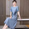 Vêtements ethniques 2024 Robe vintage chinoise traditionnelle améliorée Mariage Cheongsam National Flower Broderie A-Line Banquet Soirée