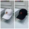 2024 Casquettes de créateurs AAAquality Femmes Classique Luxe Broderie Nylon Chapeau Hommes Casquette De Baseball Designers Casquettes Ajustées Chapeaux Côté Triangle Casquette Cadeau a1