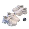 NK Chaussures de course pour enfants de sport pour garçons, petites filles de maternelle, chaussures de course blanches pour élèves du primaire, surface en maille pour grands enfants GG