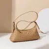 Bolso de diseño de alta calidad para tienda, bolso cruzado de un solo hombro con extremo tejido, a la moda y para mujer