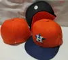 2024 Astros da baseball da uomo Cappelli aderenti Classic World Series Hip Hop Sport SOX Completamente chiuso LA NY Design Caps Chapeau 1995 Stitch Heart "Serie" "Love Hustle Flowers