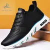 HBP icke-varumärke ny modedesign tennis Zapatos chunky tränare mjuka gummisula läder sneakers som kör sport casual promenadskor för män