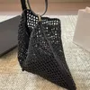 Sac de plage Grass tissé Tote Sac Hollow Shoping Sac Femme Designer Handsbag Fashion Hardware Letter ACCESSOIRES EMBRAY