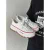 Zapatos casuales 2024 Primavera Plataforma Lona Mujer Explosivo Muffin Tela Altura interior Pequeño Blanco