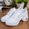 Skor mode tjockt botten andas yrke dansskor kvinnor plattorm dämpning casual sneakers damer nonslip jogging skor