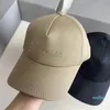 Designer baseball hatt corduroy boll mössa för män kvinnor solskydd knäpp tillbaka svart khaki brev broderi motorhuven sport mössor