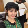 Berety retro solidny kolor beret kobiety wiosna i letnia koreańska czapka malarz cienka sekcja dziewczęta kapelusz moda 2024
