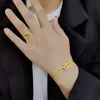 Bangle Fashion Rope Jewelry Set Armband och handvävda neutrala rep Klassiska tricolor Trinity Armband Ring for Women Girl 240319