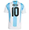 아르헨티나 3 스타 축구 유니폼 기념 24 25 팬 플레이어 버전 메시시 맥스 맥스 Mac Allister Dybala di Maria Maria Martinez De Paul Maradona Child Kid Kit 남자 여자 셔츠