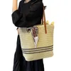 Totes Borsa a tracolla in paglia da donna Borsa estiva da spiaggia alla moda Borsa estiva in rattan di grande capacità per ragazze Vacanza casual