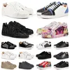 Autentyczne czerwone dna trampki Chaussure Casual Shoes Bottom Both Both Bloatter Zamie Stude Vintage Studed Redbottoms Trainer Flat Duży rozmiar US13 EUR 47 Niny z pudełkiem