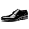 ブーツの男性ドレスシューズ新しい2022スプリング高品質のレザーフォーマルシューズクラシックビジネスウェディングサイトルグルームスマンメンズシューズ