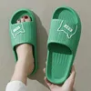 Tofflor kvinnor herr inomhus bad tjock plattform icke-halk hem sommar katt tecknad flip flops strand sandaler damer skor0128dn h240322