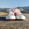 Vrijetijdsschoenen Ultraviolet kleurveranderende hoge handgeschilderde canvas vrouw Kawaii vulcaniseer herfstsneakers Trainers