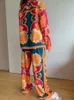 2-teiliges Anzug-Set für Damen, lose Einknopf-Fledermaus-Ärmel, Bluse mit Blumenmuster, weites Bein, elastische Taille, Hosen, Frühling 240314
